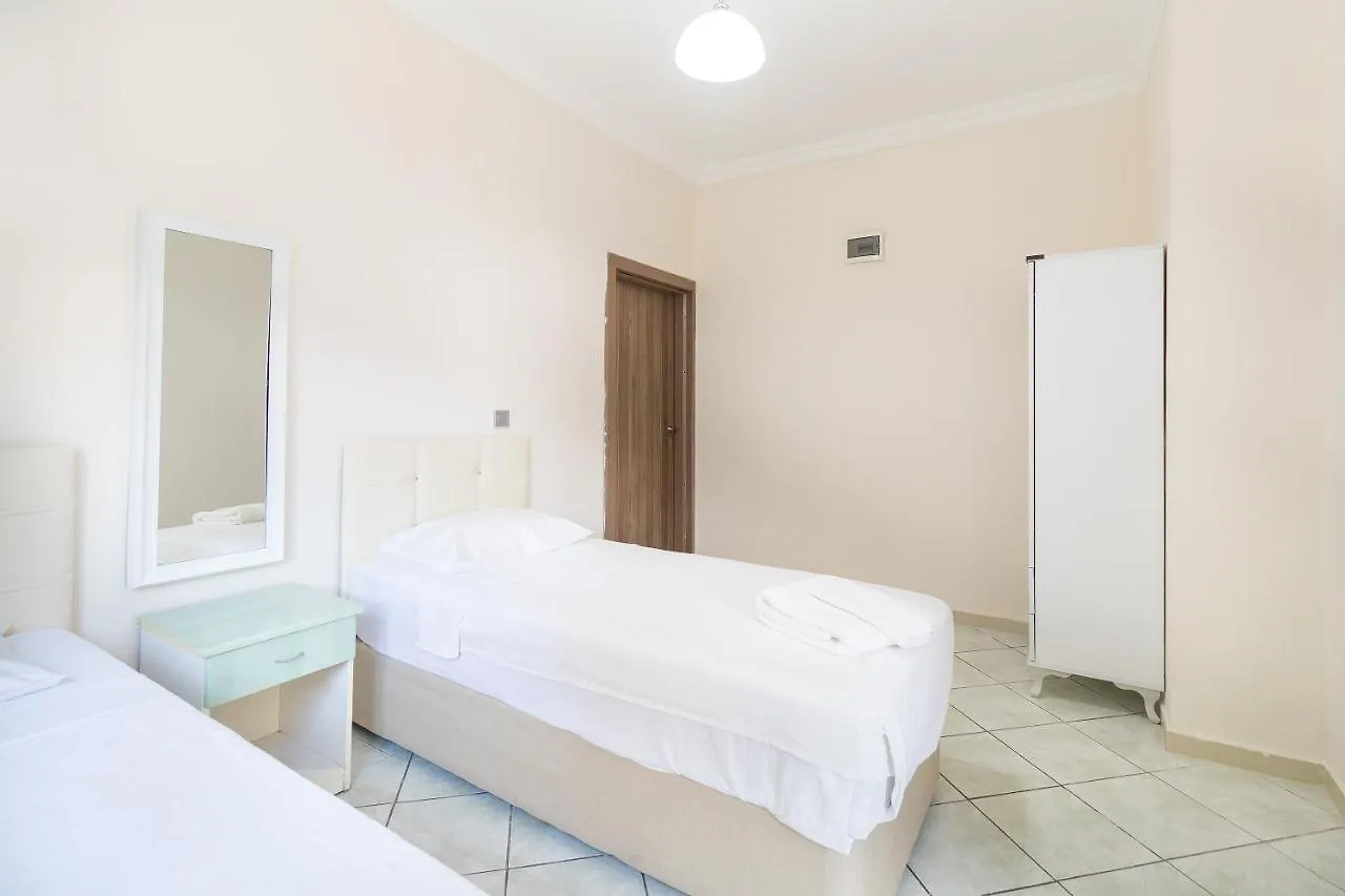 Apartments Near To City Center And Beach 马尔马里斯