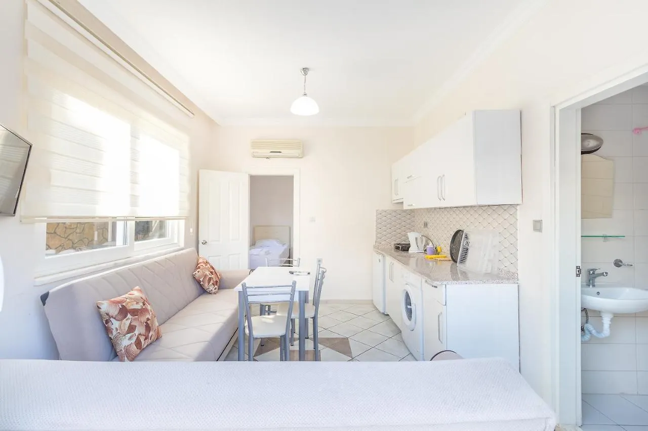 Apartments Near To City Center And Beach 马尔马里斯 土耳其