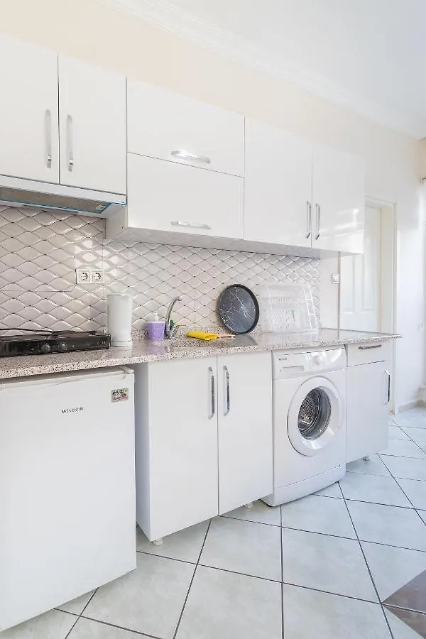 Apartments Near To City Center And Beach 马尔马里斯
